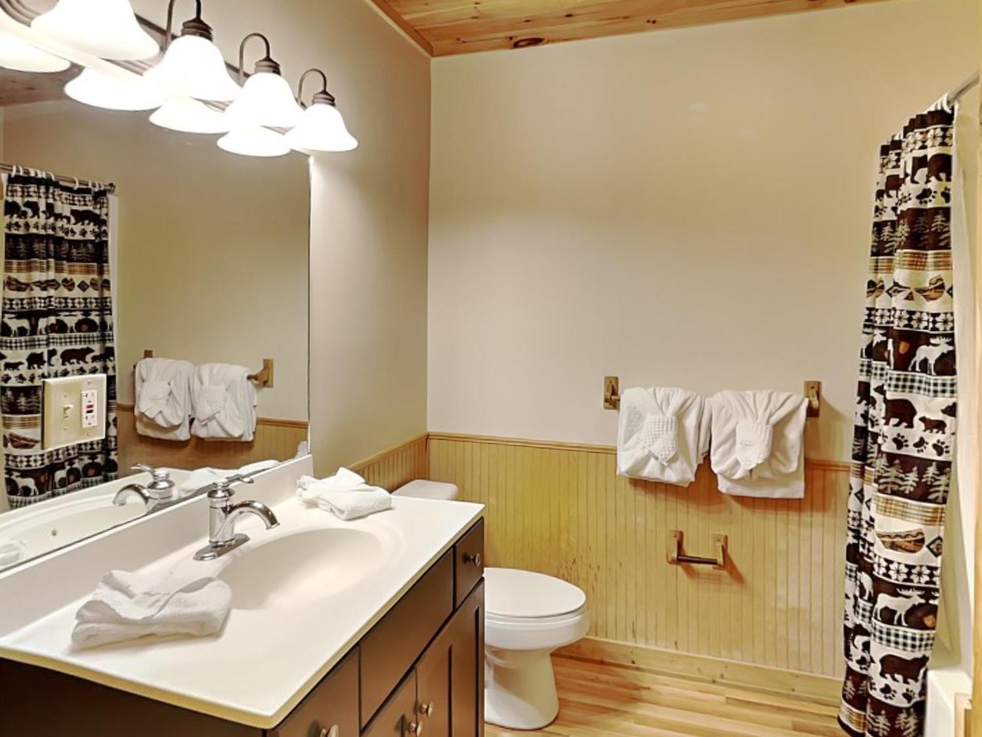 Big Bear 2, 5 Bedrooms, Pool Access, Hot Tub, Fireplace, WiFi, Sleeps 16 Gatlinburg Exterior foto