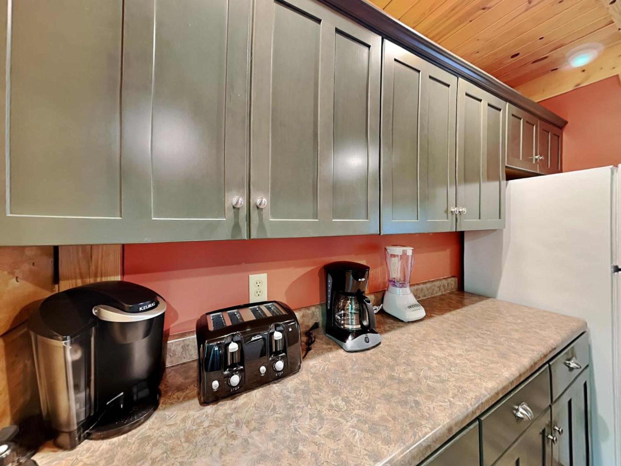 Big Bear 2, 5 Bedrooms, Pool Access, Hot Tub, Fireplace, WiFi, Sleeps 16 Gatlinburg Exterior foto